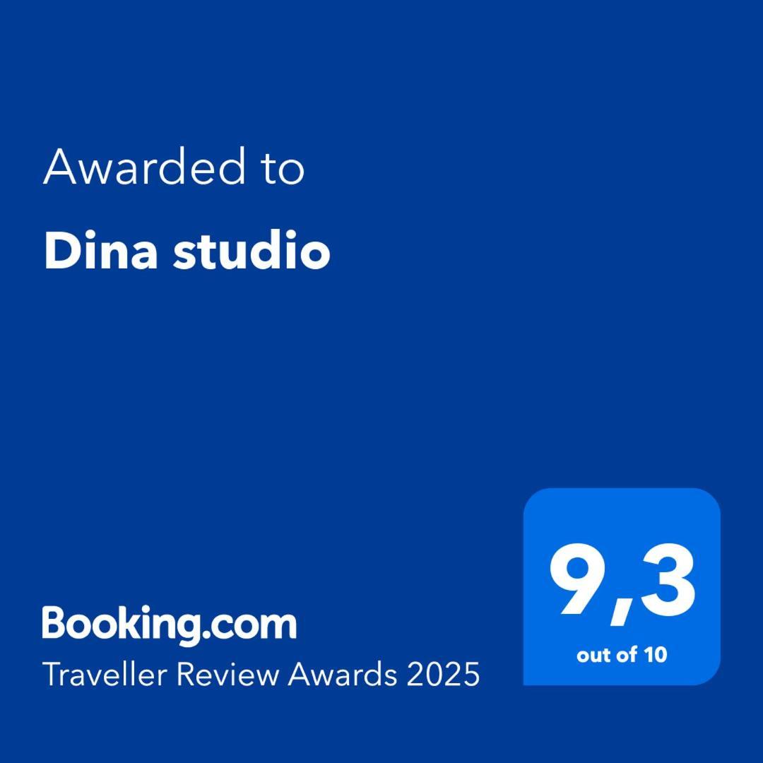 Dina Studio Láka Kültér fotó